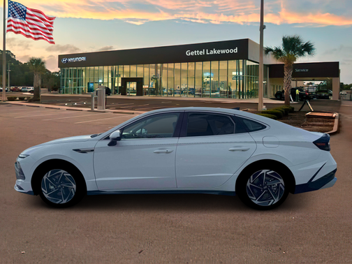 2026 Hyundai SONATA SEL