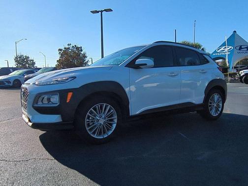 2021 Hyundai KONA SEL