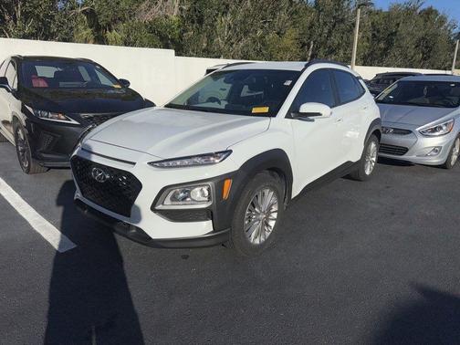 2021 Hyundai KONA SEL