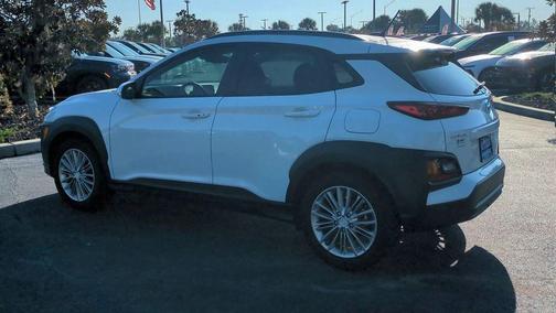 2021 Hyundai KONA SEL