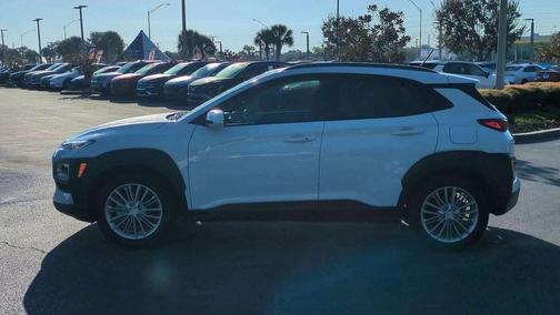 2021 Hyundai KONA SEL
