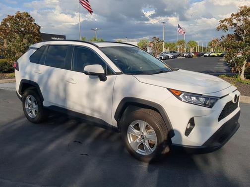2019 Toyota RAV4 XLE