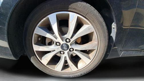 2017 Hyundai Accent Value Edition