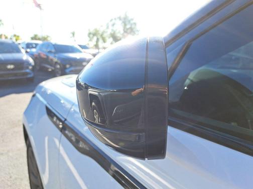 2018 Land Rover Range Rover Velar P250 S R-Dynamic