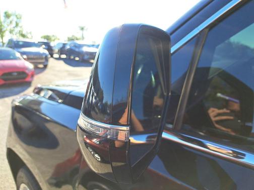 2019 Cadillac Escalade Premium Luxury