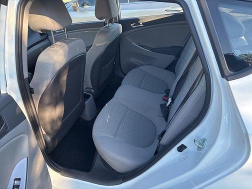 2015 Hyundai Accent GS