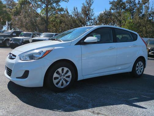 2015 Hyundai Accent GS