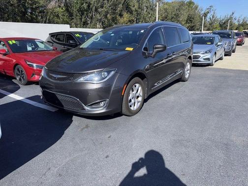 2020 Chrysler Pacifica Touring-L Plus
