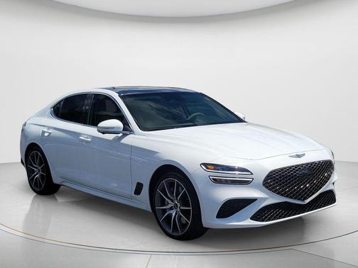 Alta White 2026 Genesis G70 2.5T RWD Prestige