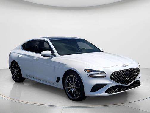 Alta White 2026 Genesis G70 2.5T RWD Prestige