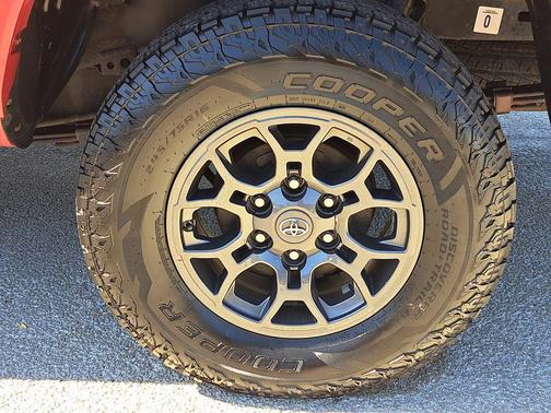 2018 Toyota Tacoma SR5