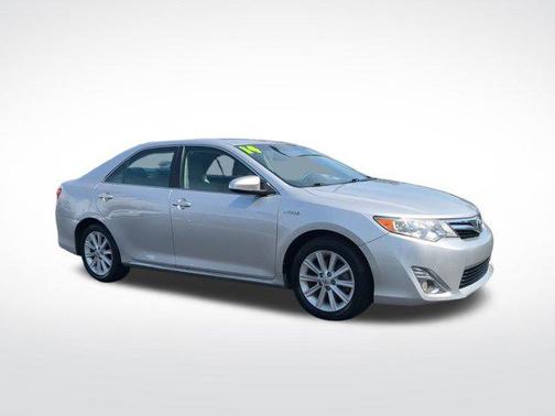 2014 Toyota Camry Hybrid XLE