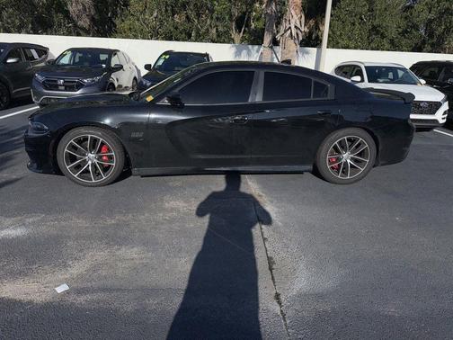 2016 Dodge Charger R/T Scat Pack