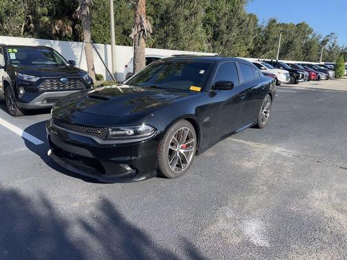 2016 Dodge Charger R/T Scat Pack