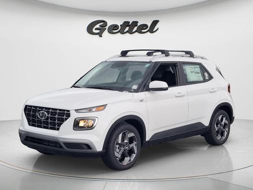 Lunar White 2026 Hyundai VENUE SEL