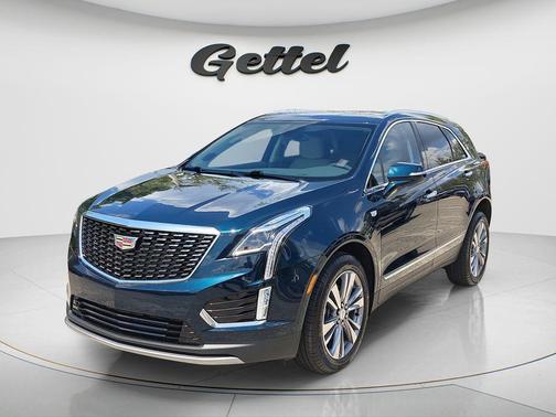 Emerald Lake Metallic 2025 Cadillac XT5 Premium Luxury