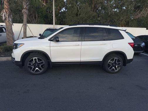 2023 Honda Passport AWD Elite