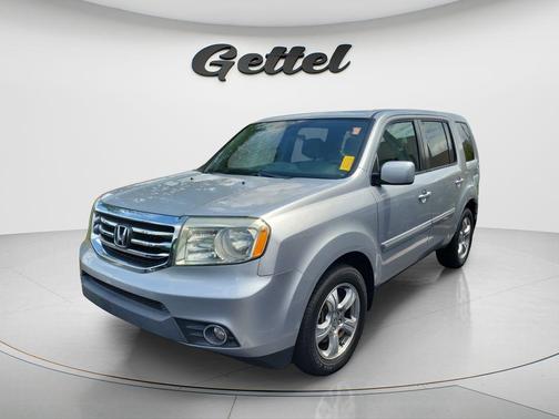 Alabaster Silver Metallic 2013 Honda Pilot EX