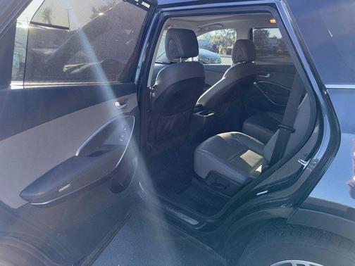2017 Hyundai SANTA FE Limited Ultimate