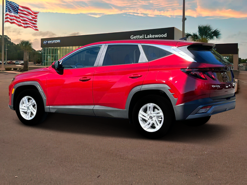 2025 Hyundai TUCSON SE