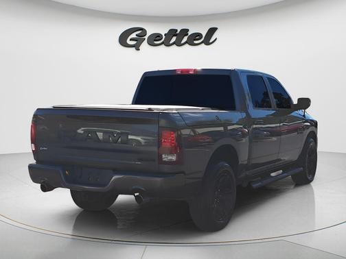 2017 RAM 1500 Night Crew Cab 4x4 5'7' Box