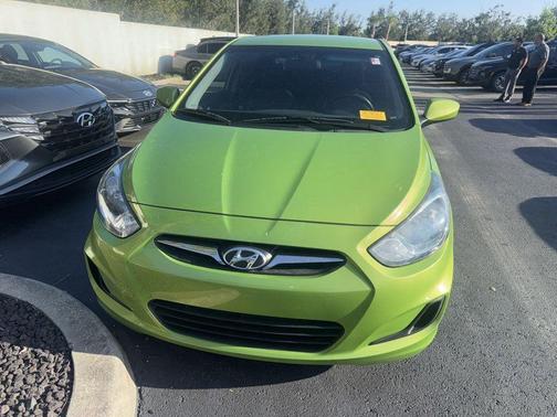2013 Hyundai Accent GS
