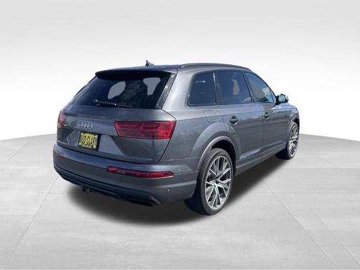 2019 Audi Q7 55 Prestige
