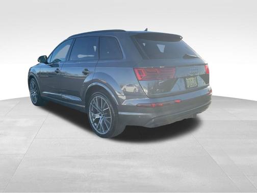 2019 Audi Q7 55 Prestige