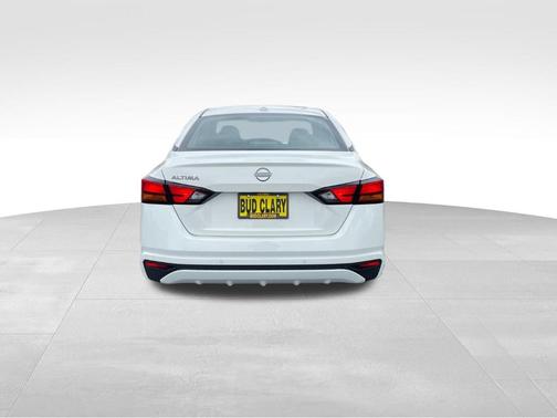 White 2025 Nissan Altima SV