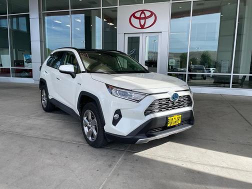 White 2019 Toyota RAV4 Hybrid Limited