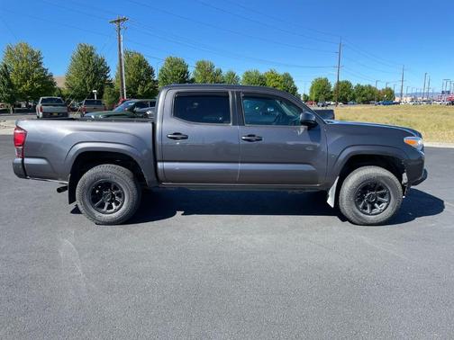 Gray 2019 Toyota Tacoma SR