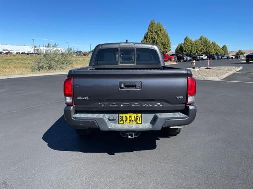 Gray 2019 Toyota Tacoma SR