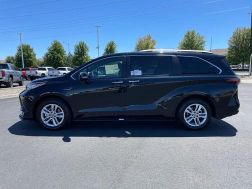 Black 2026 Toyota Sienna Limited