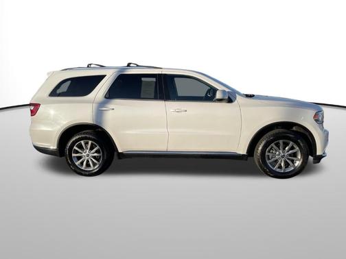 White 2017 Dodge Durango SXT