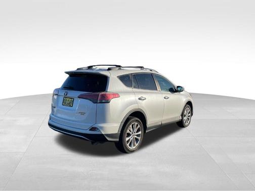 White 2018 Toyota RAV4 Limited