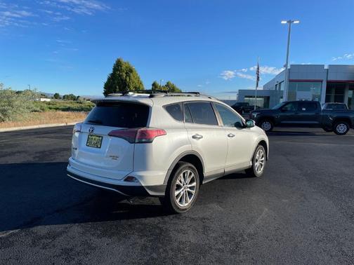 White 2018 Toyota RAV4 Limited