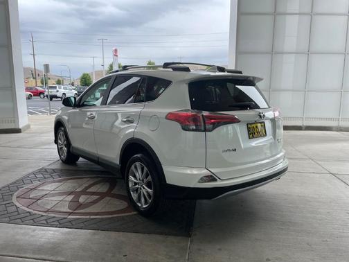 White 2018 Toyota RAV4 Limited