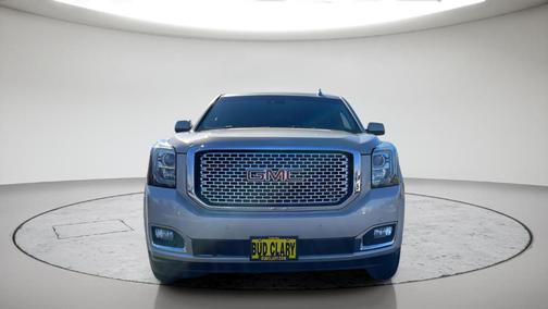 Beige 2016 GMC Yukon Denali