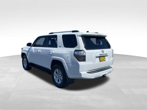 White 2019 Toyota 4Runner SR5 Premium