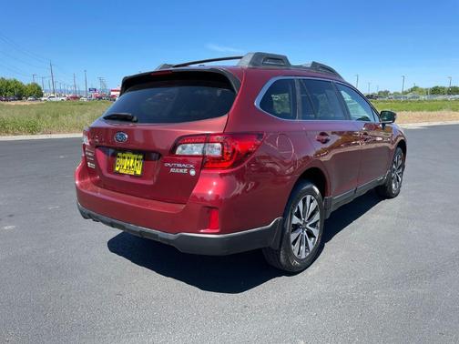 Venetian Red Pearl 2015 Subaru Outback 2.5i Limited