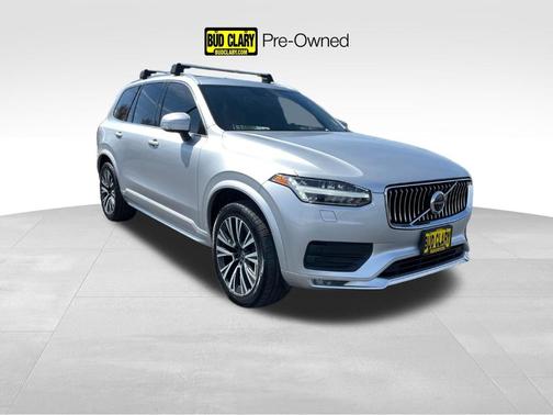 Silver 2020 Volvo XC90 T6 Momentum 7 Passenger