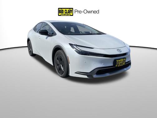 2025 Toyota Prius Plug-In Hybrid SE