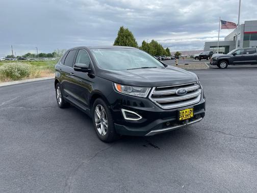 Black 2016 Ford Edge Titanium