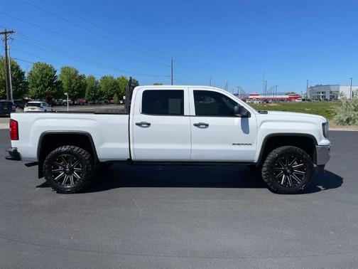 White 2018 GMC Sierra 1500 Base