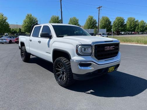 White 2018 GMC Sierra 1500 Base