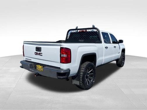 White 2018 GMC Sierra 1500 Base