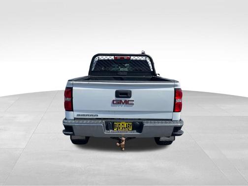 White 2018 GMC Sierra 1500 Base