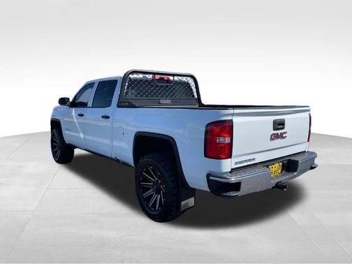 White 2018 GMC Sierra 1500 Base