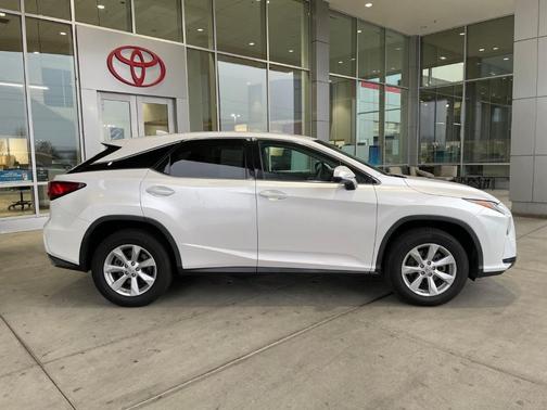 White 2016 Lexus RX 350 Base