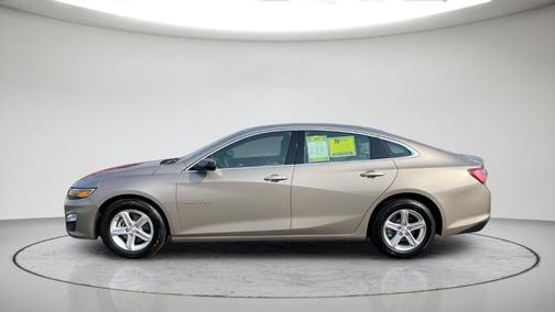 Gray 2022 Chevrolet Malibu LT